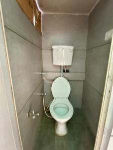 Bathroom Image of 1400 Sq.ft 2 BHK Independent House for rent in Memnagar Ahmedabad for Rs. 25000