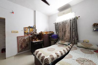 Bedroom Image of 1125 Sq.ft 2 BHK Apartment / Flat for sale in Ghatlodiya Ahmedabad for Rs. 4800000