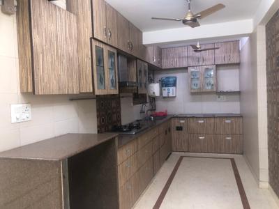 Kitchen Image of 2200 Sq.ft 3 BHK Apartment / Flat for sale in Kaushambi Ghaziabad for Rs. 26000000