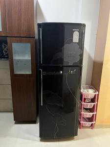 Kitchen Image of 1450 Sq.ft 2 BHK Apartment / Flat for rent in Aroma Tirupati Aakruti Greenz, Chharodi Ahmedabad for Rs. 29500