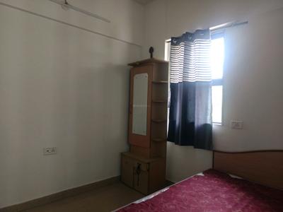 Bedroom Image of 1000 Sq.ft 2 BHK Apartment / Flat for rent in Magarpatta Iris, Magarpatta City Pune for Rs. 37000
