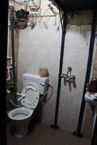 Bathroom Image of 870 Sq.ft 2 BHK Apartment / Flat for sale in Mayfair Elite, Narendrapur Kolkata for Rs. 4600000