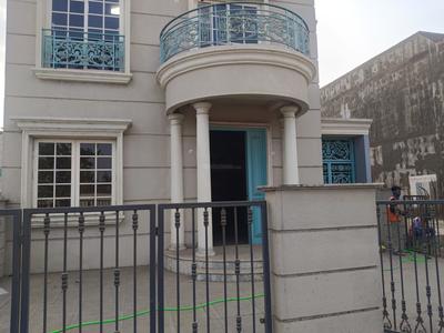 Kitchen Image of 3600 Sq.ft 4 BHK Villa for sale in Lodha Villa Royale Gold TDLR, Bhiwandi Thane for Rs. 45000000