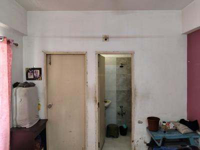Bedroom Image of 1125 Sq.ft 2 BHK Apartment / Flat for sale in B Anand Square, Tragad Ahmedabad for Rs. 4500000