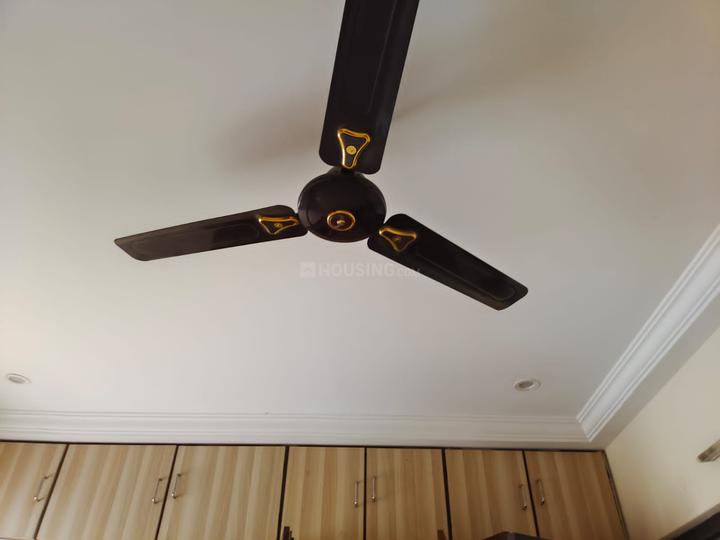 3 BHK Flat for rent in Guru Nanak Colony, Krishna 1400 Sqft