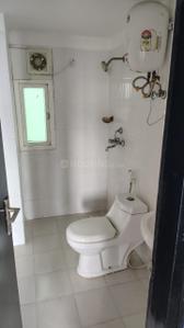Bathroom Image of 2950 Sq.ft 4 BHK Apartment / Flat for sale in Indosam 75, Sector 75 Noida for Rs. 44500000