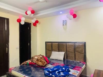 Bedroom Image of GIRLS PG SAKET in Saket, New Delhi