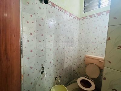 Bathroom Image of 1500 Sq.ft 3 BHK Independent House for rent in Talapara Bilaspur for Rs. 18000