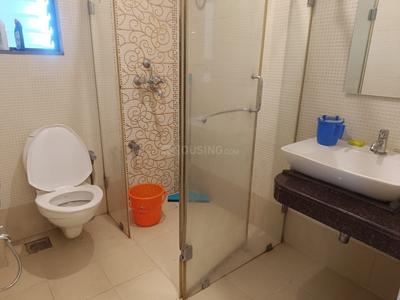 Bathroom Image of 800 Sq.ft 1 BHK Apartment / Flat for rent in Devashri Sun n Sand, Candolim Goa for Rs. 38000