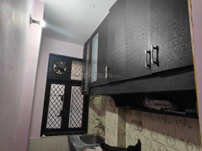 Kitchen Image of 350 Sq.ft 1 BHK Builder Floor for sale in Mayur Vihar Phase 1 New Delhi for Rs. 2200000