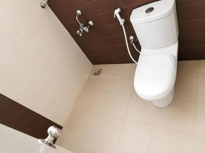 Uniidus Breeze Bathroom Two 3