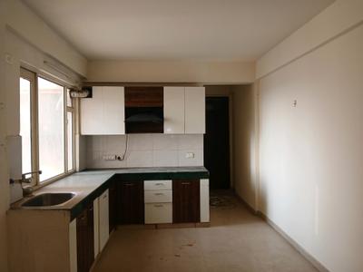 Living Room Image of 600 Sq.ft 2 BHK Apartment / Flat for sale in ROF Aalayas 1, Sector 102 Gurgaon for Rs. 5600000