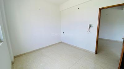 Bedroom Image of 1015 Sq.ft 2 BHK Apartment / Flat for sale in MG Trident, Sompura Bengaluru for Rs. 4800000