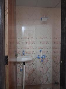 Common Bathroom Image of 980 Sq.ft 2 BHK Apartment / Flat for sale in Sector 49 Noida for Rs. 4000000