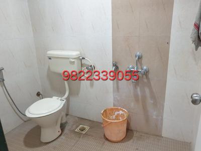 Image of 1050 Sq.ft 2 BHK Apartment / Flat for rent in Nagala Park, Kolhapur for Rs. 28000