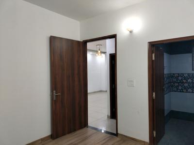 Bedroom Image of 1014 Sq.ft 2 BHK Builder Floor for sale in Uniwest Arcade Homes, Sector 102 Noida for Rs. 6600000