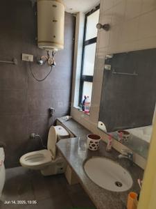 Image of 1700 Sq.ft 3 BHK Apartment / Flat for rent in Unitech Habitat, Sector PI, Greater Noida for Rs. 18000