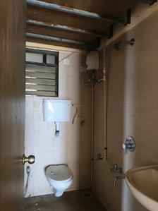 Common Bathroom Image of 850 Sq.ft 2 BHK Apartment / Flat for sale in Raunak City Sector IV D2, Kalyan West Kalyan for Rs. 5500000