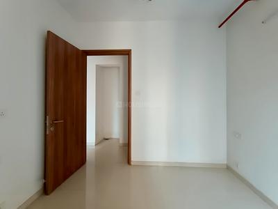 Bedroom Image of 840 Sq.ft 2 BHK Apartment / Flat for sale in Kalpataru Sunrise, Thane West Thane for Rs. 9600000