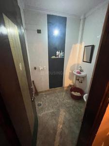 Bathroom Image of 450 Sq.ft 1 BHK Independent House for rent in Burari New Delhi for Rs. 8500