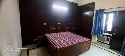 Bedroom Image of 3000 Sq.ft 3 BHK Duplex for sale in Sector 33 Noida for Rs. 120000000