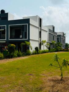 Image of 1600 Sq.ft 4 BHK Independent House for sale in Dindoli, Surat for Rs. 6011000