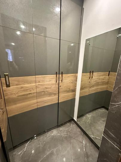 Sector 25, DLF Phase 2 Bedroom 1