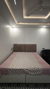 Bedroom Image of 450 Sq.ft 1 RK Builder Floor for rent in Sector 122 Noida for Rs. 20000