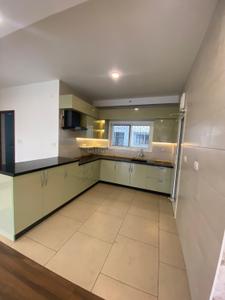 Kitchen Image of 2270 Sq.ft 4 BHK Apartment / Flat for rent in Sobha Windsor Phase 2 Wing 3 4 And 5, Nagondanahalli Bengaluru for Rs. 90000