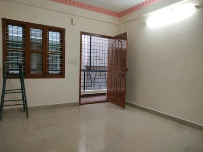 Living Room Image of 1000 Sq.ft 2 BHK Apartment / Flat for rent in Om Sai, Munnekollal Bengaluru for Rs. 35000