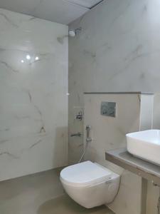 Common Bathroom Image of 1250 Sq.ft 3 BHK Apartment / Flat for sale in Runwal Zenith, Thane West Thane for Rs. 24000000