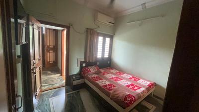 Bedroom Image of 1000 Sq.ft 1 BHK Builder Floor for rent in Odhav Ahmedabad for Rs. 15000