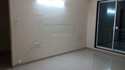 Bedroom Image of 1750 Sq.ft 3 BHK Apartment / Flat for rent in Lokhandwala Octacrest, Kandivali East Mumbai for Rs. 78000