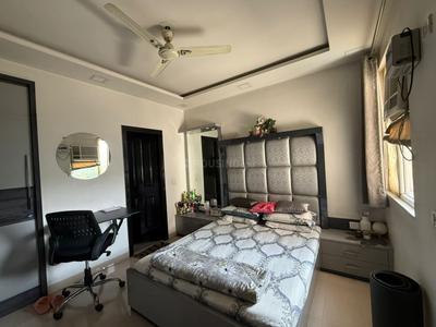 Bedroom Image of 2265 Sq.ft 4.5 BHK Apartment / Flat for sale in SVP Gulmohur Greens, Rajendra Nagar Ghaziabad for Rs. 30000000