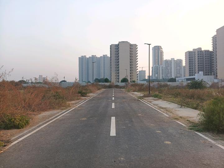 Vatika Express City Plots Main Image 1