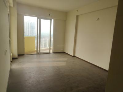 Bedroom Image of 2415 Sq.ft 4 BHK Apartment / Flat for rent in Rise Organic Homes Phase 1, Mahurali Ghaziabad for Rs. 40000
