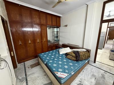 Bedroom Image of 1000 Sq.ft 2 BHK Builder Floor for rent in Lajpat Nagar New Delhi for Rs. 41000