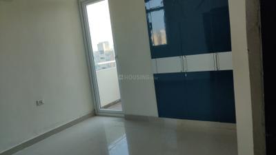 Bedroom Image of 940 Sq.ft 2 BHK Apartment / Flat for rent in Sikka Kaamna Greens, Sector 143 Noida for Rs. 26000