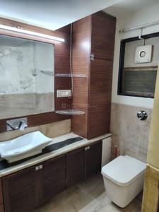 Bathroom Image of 2100 Sq.ft 3.5 BHK Apartment / Flat for rent in Shivaji Nagar Nagpur for Rs. 85000