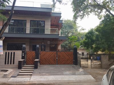 Image of 5000 Sq.ft 6 BHK Independent House for sale in Gamma II, Greater Noida for Rs. 65000000