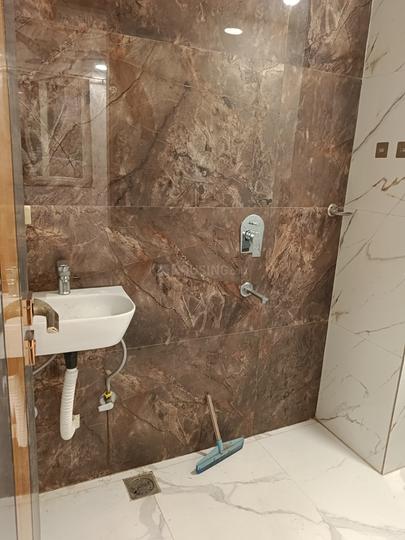 Govindpuri Bathroom 1