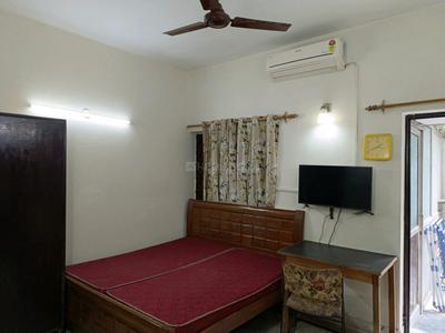 Bedroom Image of 3000 Sq.ft 4 BHK Independent House for rent in Chittaranjan Park New Delhi for Rs. 130000