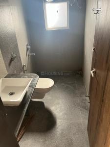 Bathroom Image of 2200 Sq.ft 3 BHK Apartment / Flat for sale in Evergreen Anantara Block 5 Building A B C, Tilhari Jabalpur for Rs. 11000000