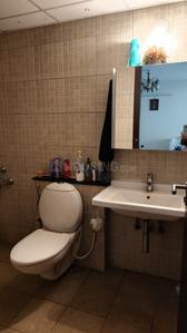 Bathroom Image of 758 Sq.ft 1 BHK Apartment / Flat for sale in Brigade Buena Vista Phase 2, Bommenahalli Bengaluru for Rs. 9200000