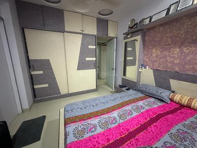 Bedroom Image of 2250 Sq.ft 3 BHK Apartment / Flat for rent in Bodakdev Ahmedabad for Rs. 55000