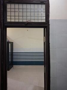 Main Entrance Image of 300 Sq.ft 1 RK Apartment / Flat for rent in Sector 62A Noida for Rs. 9000
