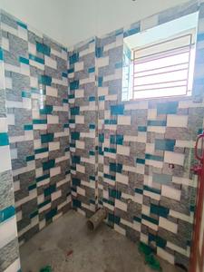 Bathroom Image of 720 Sq.ft 2 BHK Apartment / Flat for sale in Behala Kolkata for Rs. 3700000