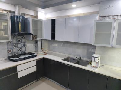 Kitchen Image of 960 Sq.ft 2 BHK Apartment / Flat for sale in Logix Blossom County, Sector 137 Noida for Rs. 10500000