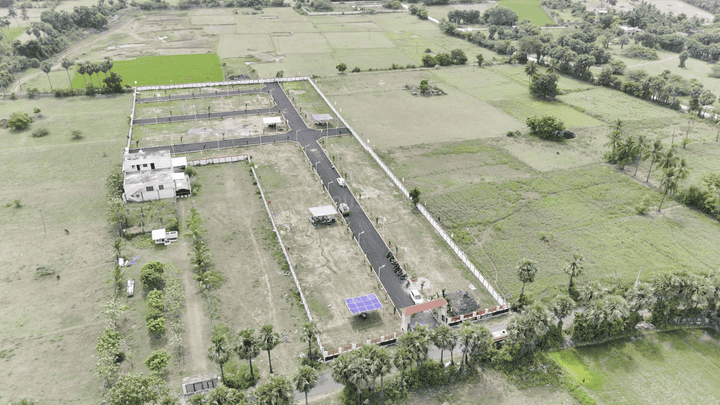 Vengapakkam Main Image 1