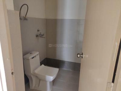 Bathroom Image of 750 Sq.ft 2 BHK Apartment / Flat for sale in GLS Arawali Homes, Sector 4 Sohna for Rs. 3850000